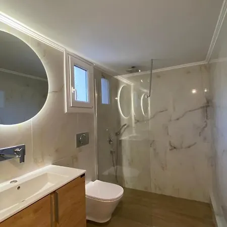 Eva's Summer House * Fourka